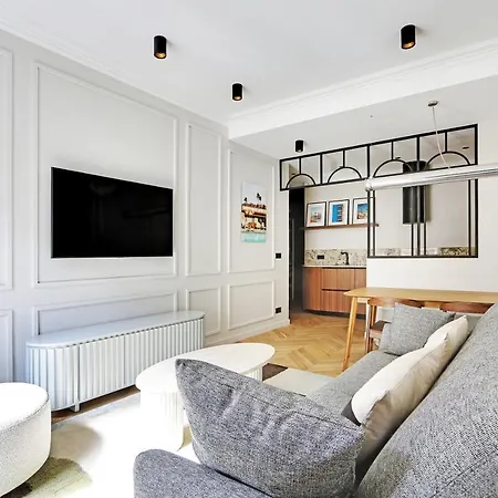 Pick A Flat's In Triangle D'or - Pierre 1er De Serbie 파리